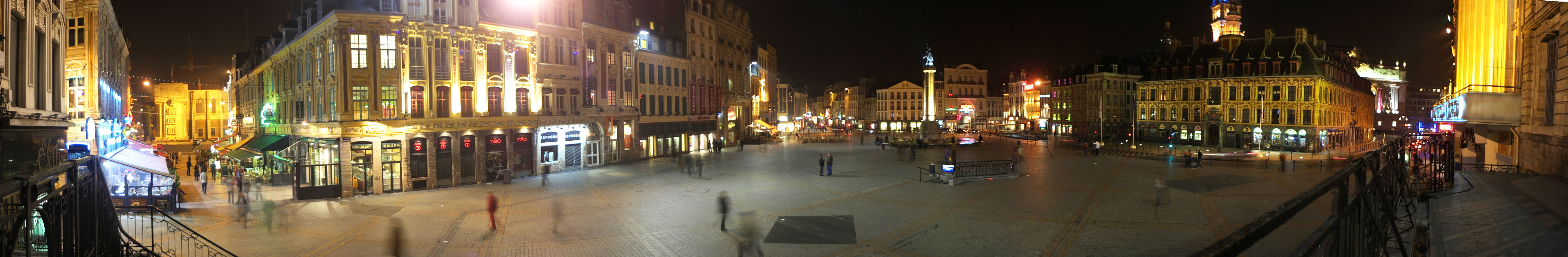 Lille Main Square by night